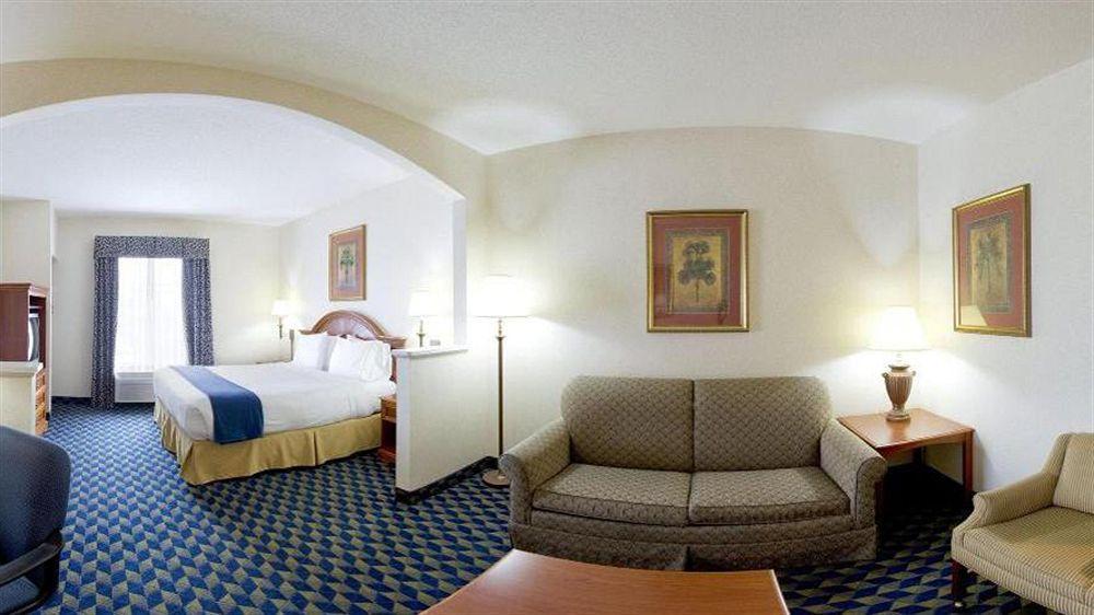 Armoni Inn & Suites Orangeburg Екстер'єр фото