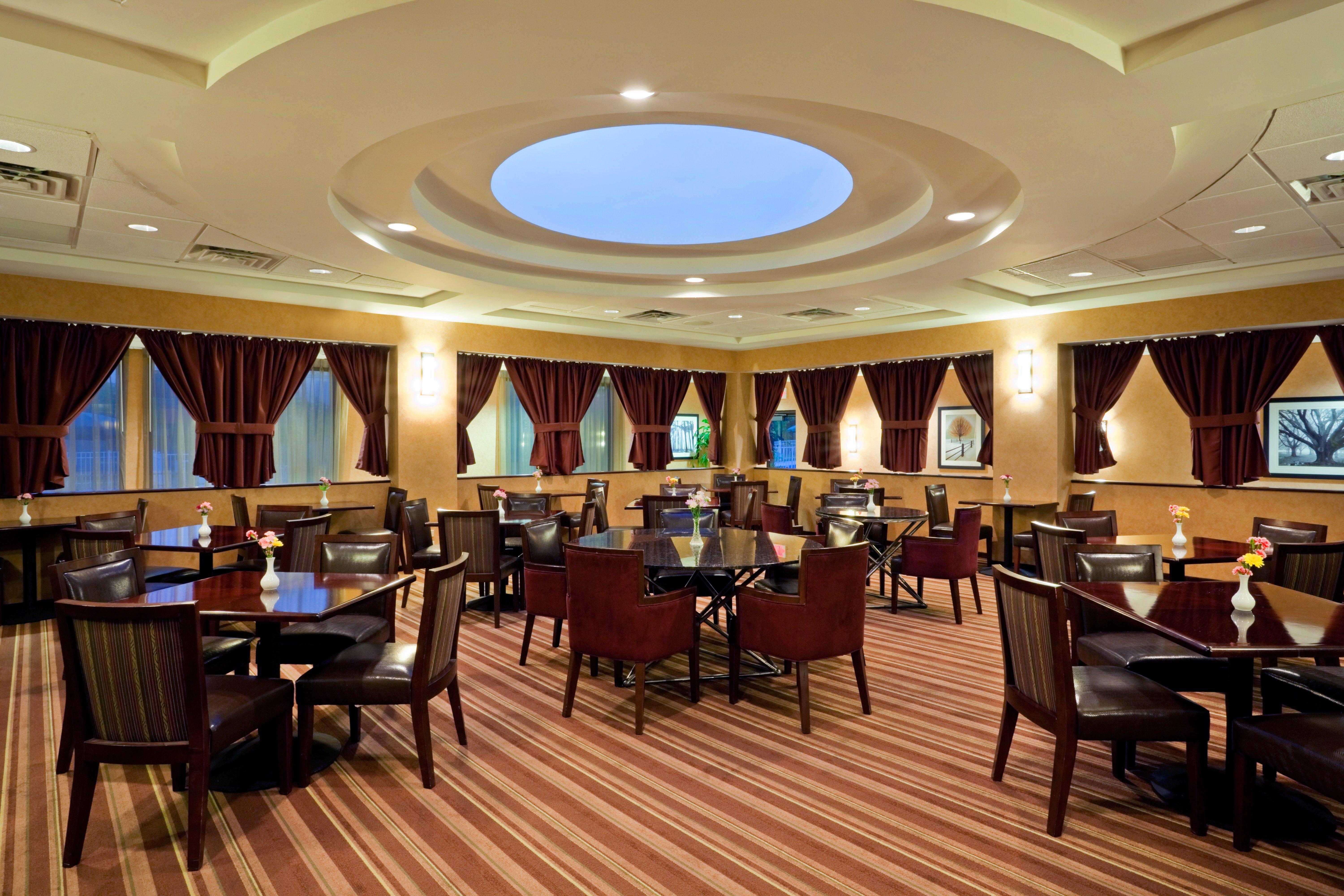 Armoni Inn & Suites Orangeburg Ресторан фото