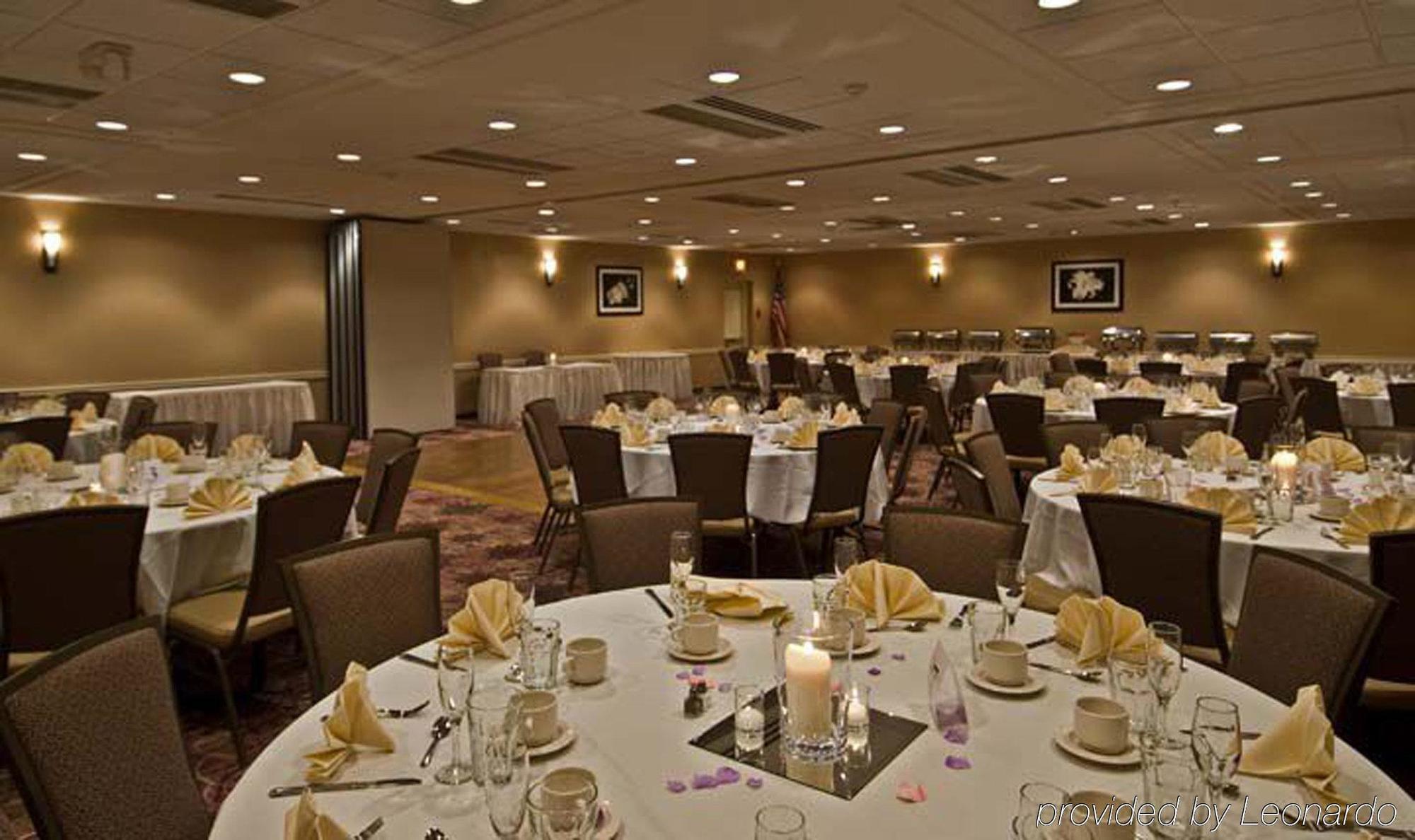 Armoni Inn & Suites Orangeburg Ресторан фото